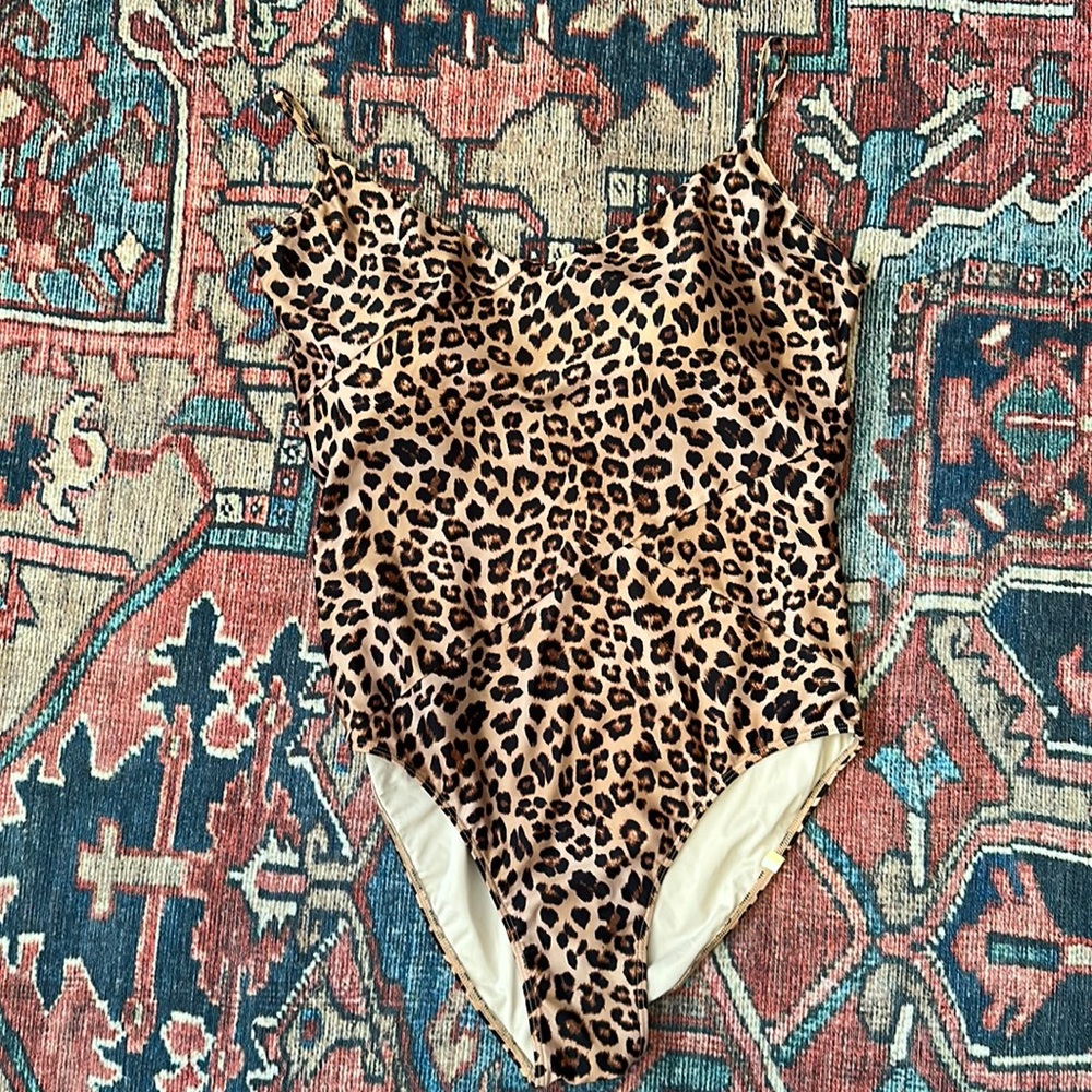 Summersalt Marina Swimsuit size 14 in excellent pre-owned condition